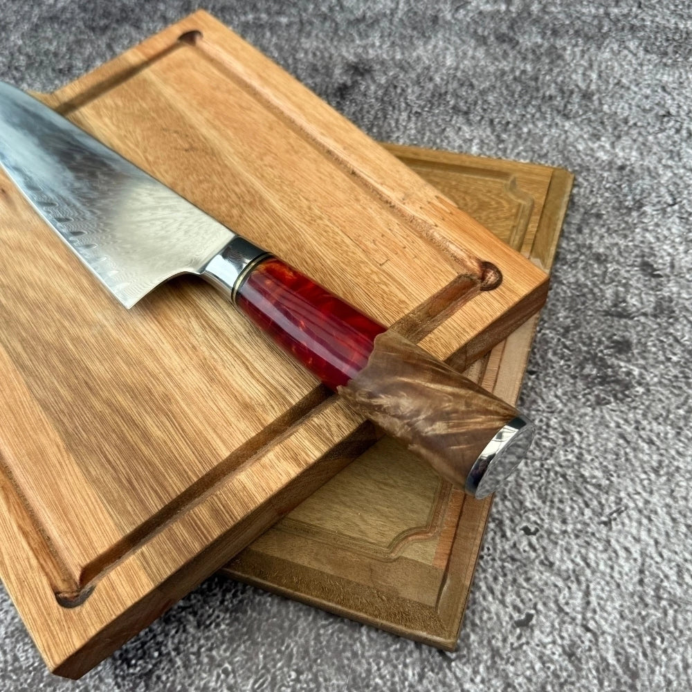 Cuchillo Acero Damasco · Madera y Resina Roja