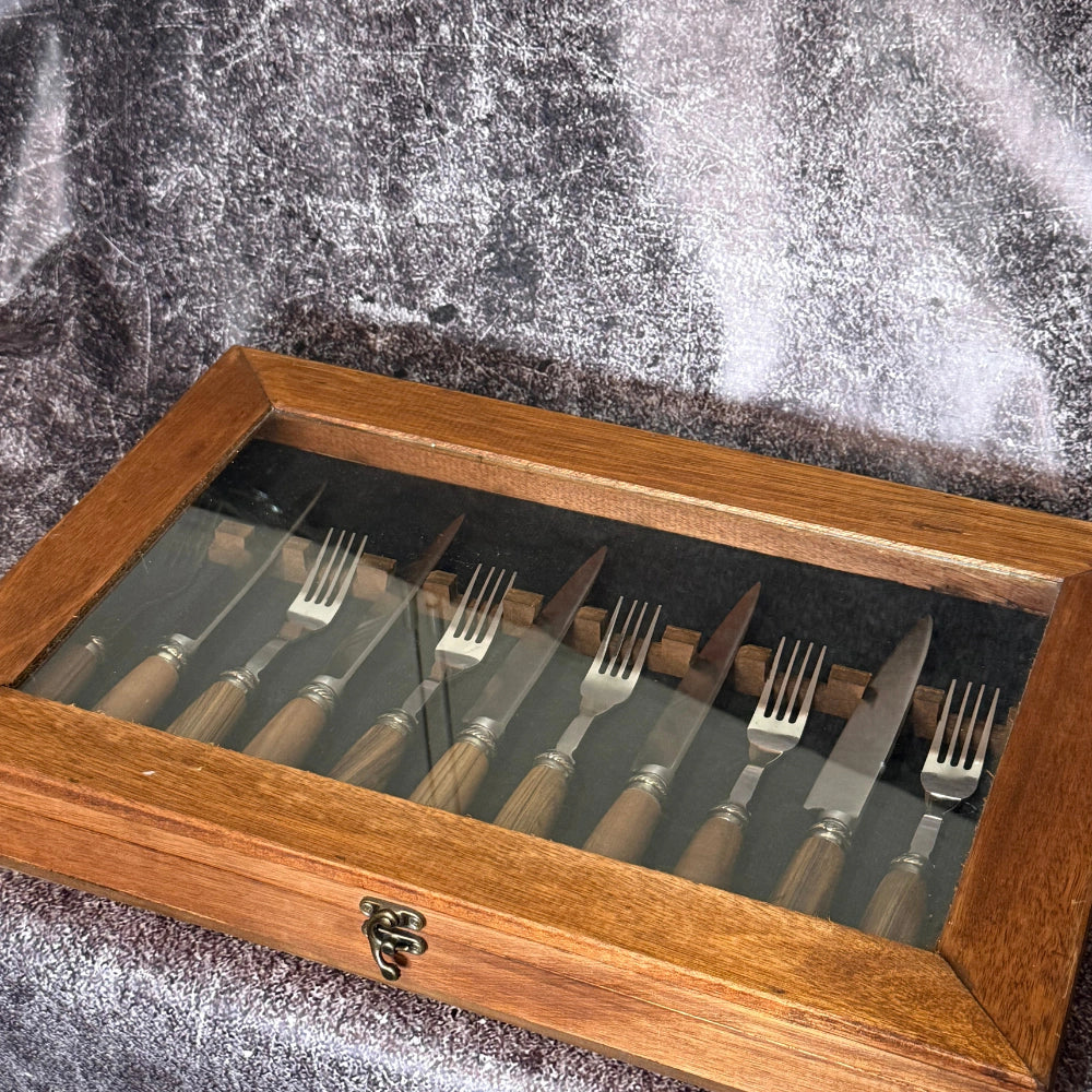 Juego de Cubiertos · Madera y Alpaca